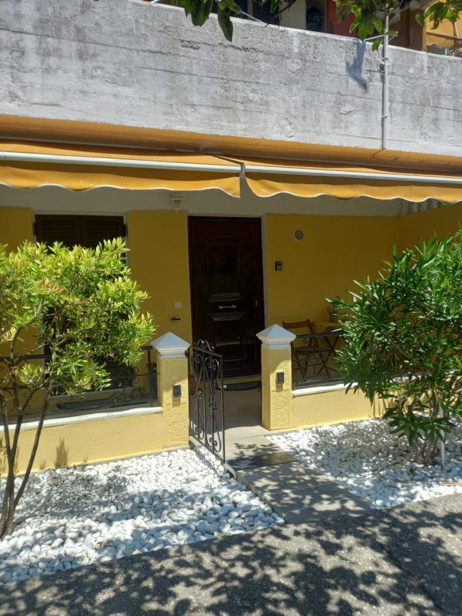 Angela'S Cute Apartment Análipsis Exterior foto